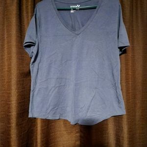 Womens grey V-neck tee